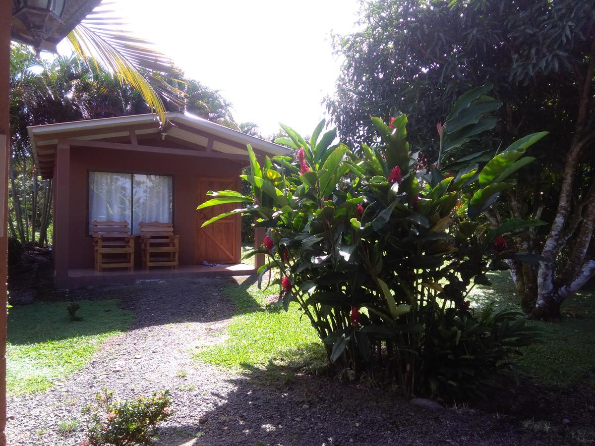 Paraiso Volcano Lodge Guayabo  エクステリア 写真