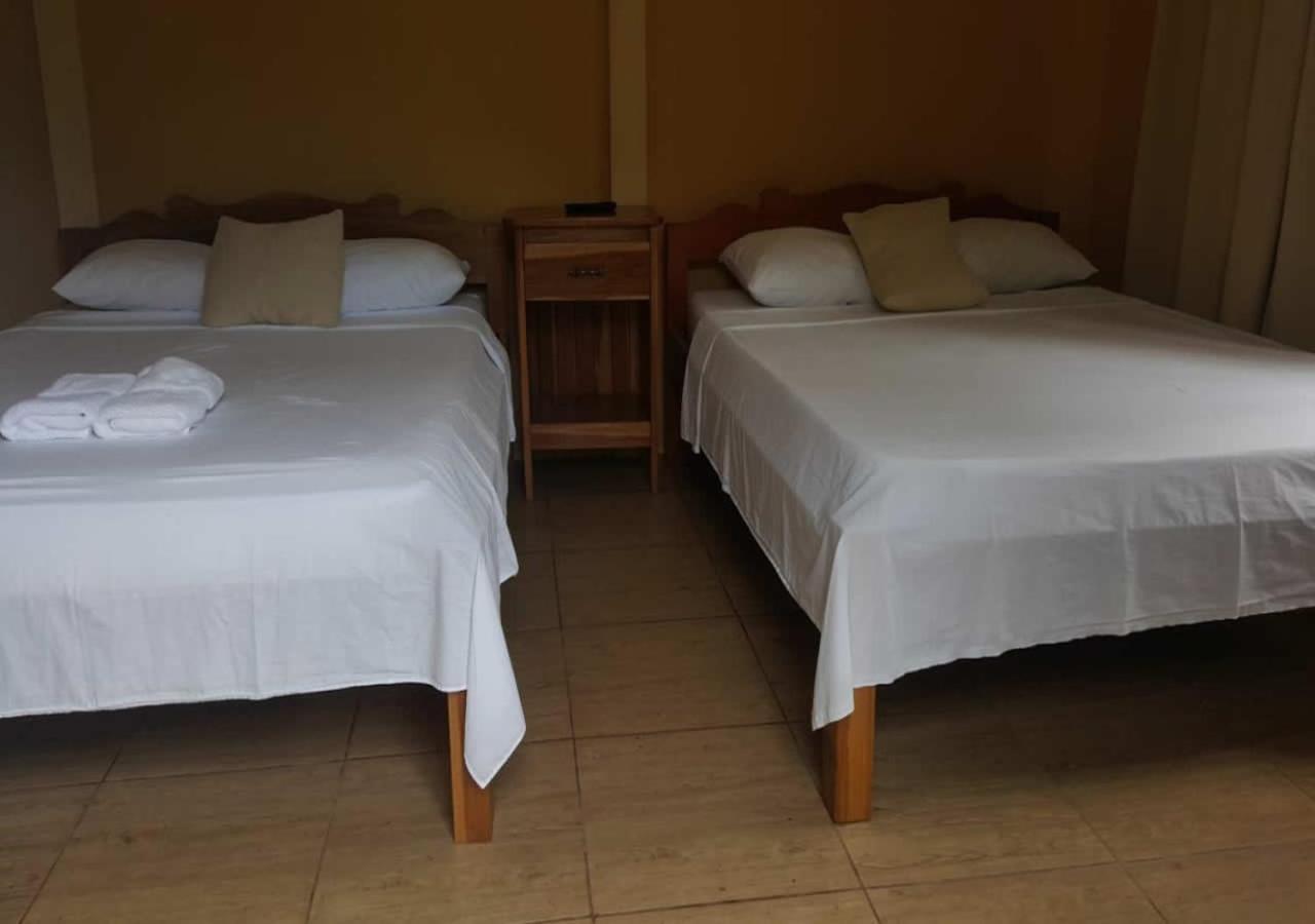 Paraiso Volcano Lodge Guayabo  エクステリア 写真